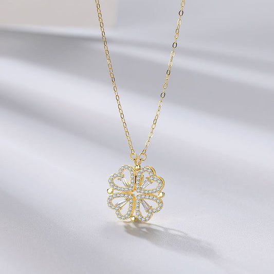 Collar trébol de corazones